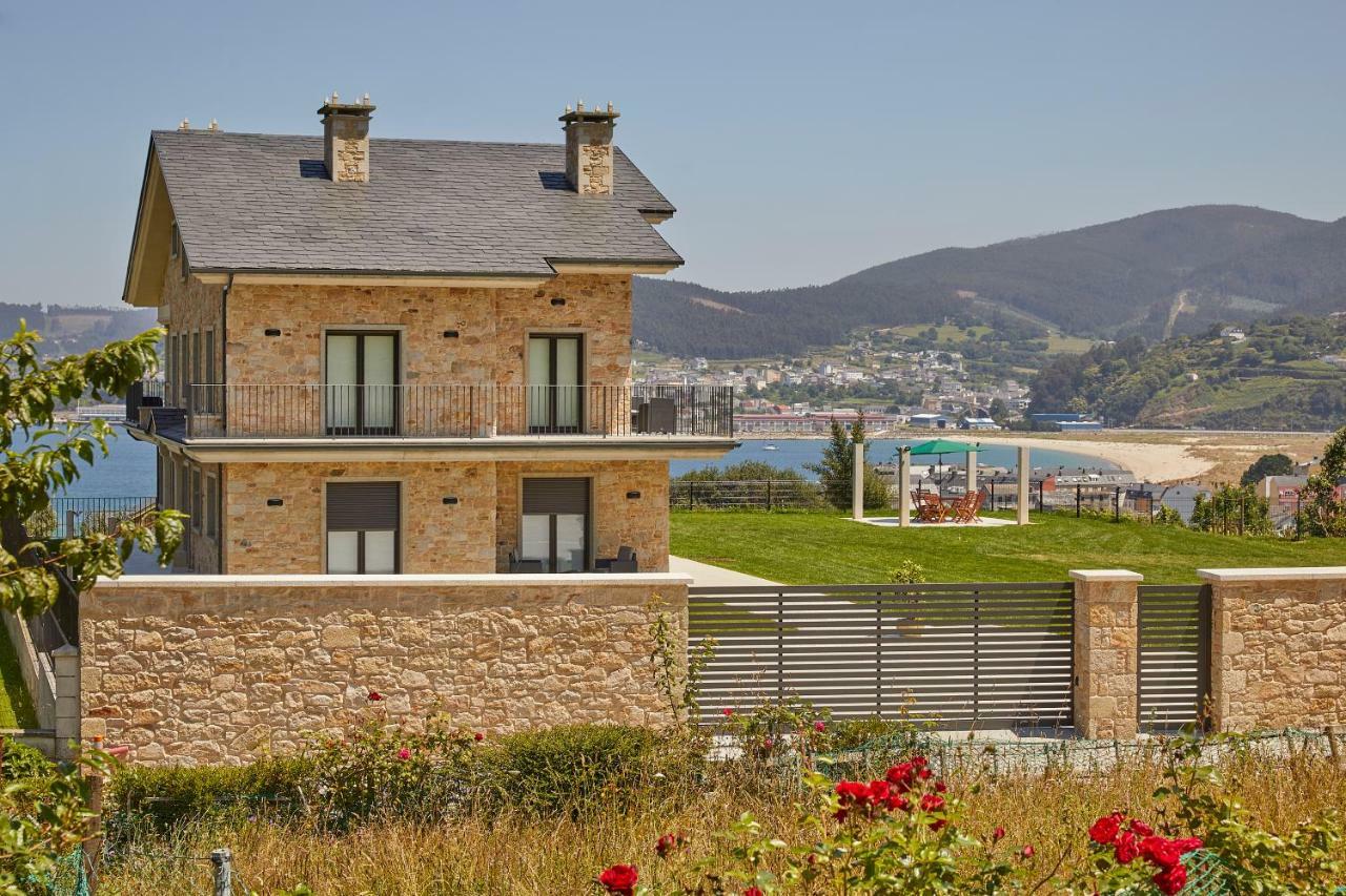 Apartamentos Arumes Do Mar E Montana - مْبيفيرو المظهر الخارجي الصورة