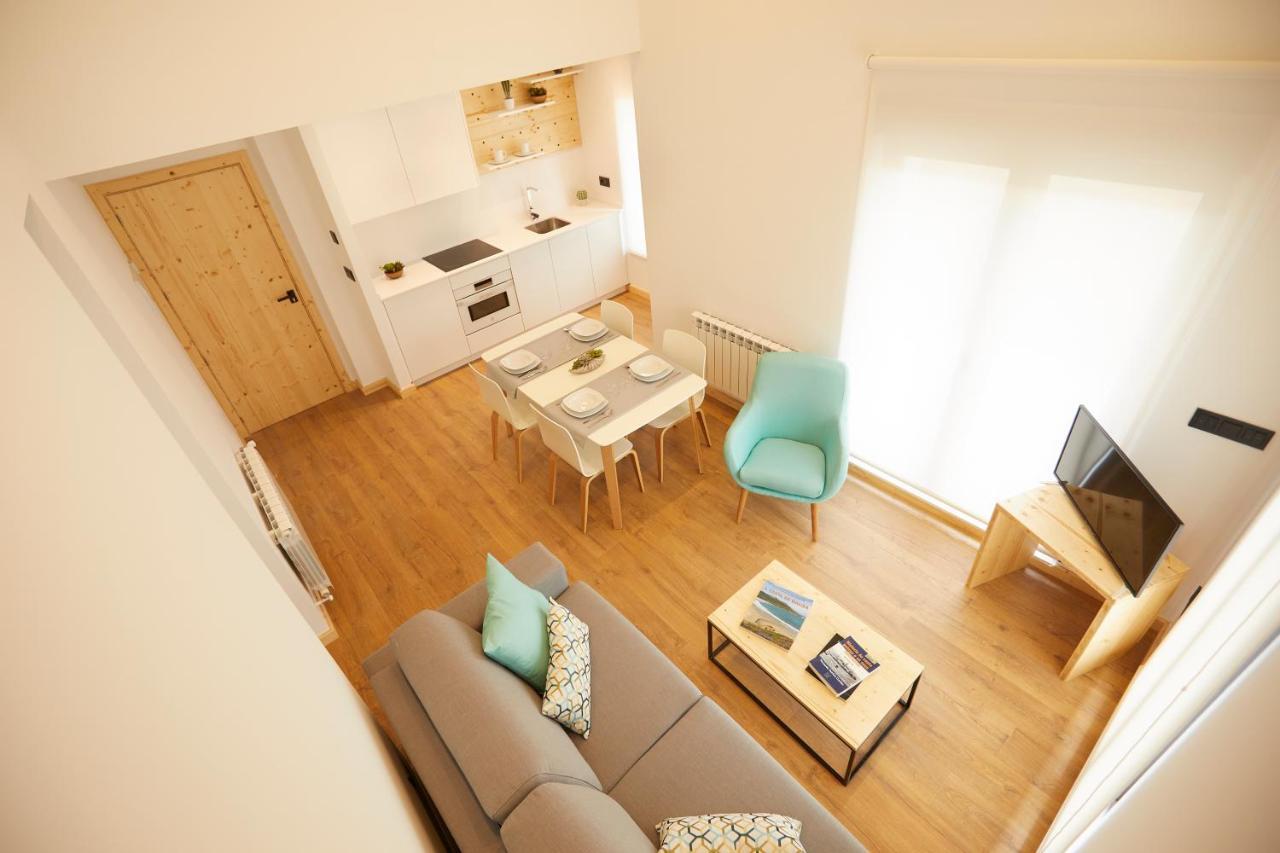 Apartamentos Arumes Do Mar E Montana - مْبيفيرو المظهر الخارجي الصورة