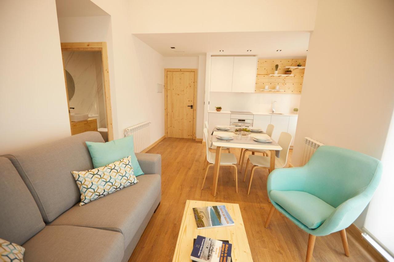 Apartamentos Arumes Do Mar E Montana - مْبيفيرو المظهر الخارجي الصورة